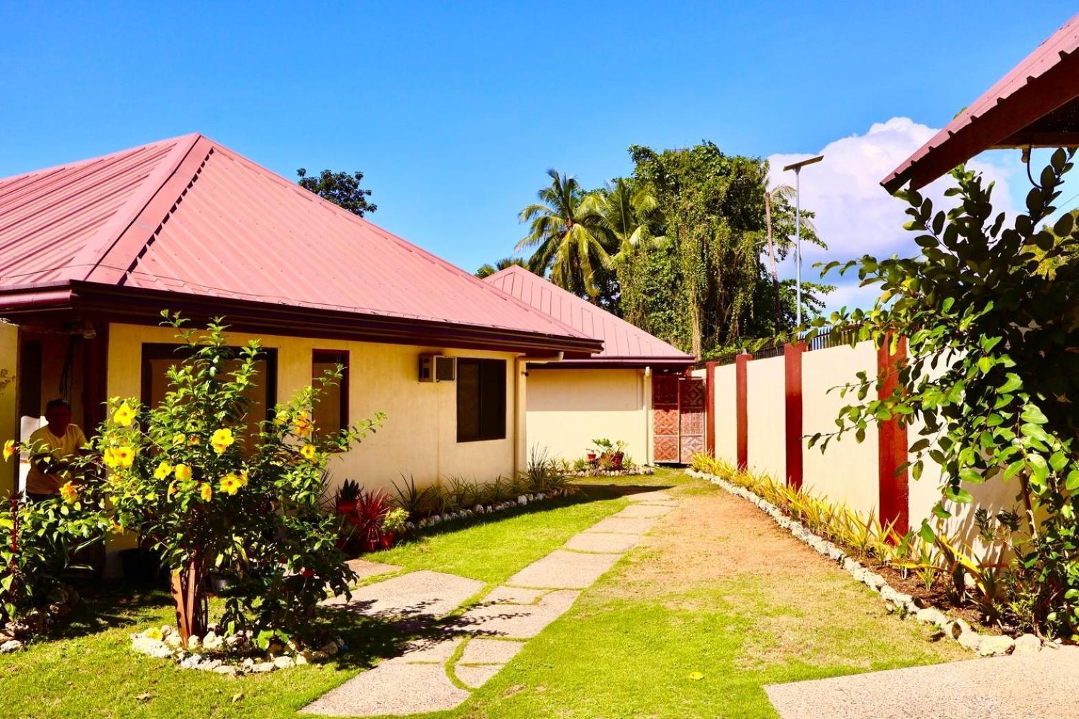 Chiisai Natsu Resort Bolod  Ngoại thất bức ảnh