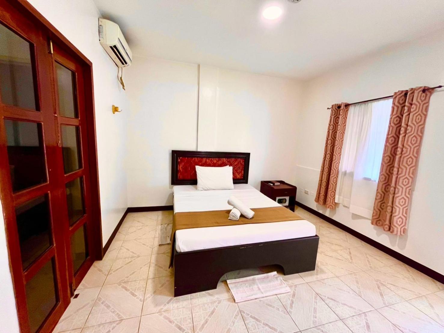 Chiisai Natsu Resort Bolod  Ngoại thất bức ảnh